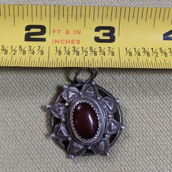 925 Silver Round Pendant Signed DKL Amber Color Oval Stone Open Geometric Design - Picture 5 of 12